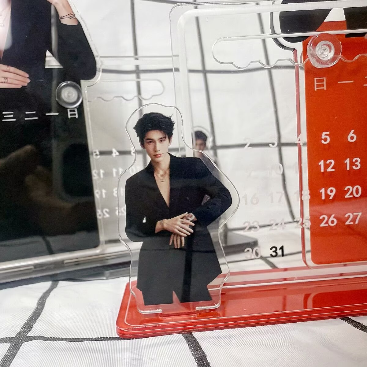 Zhang Linghe's 3D calendar orn - Event Support 评论和价格