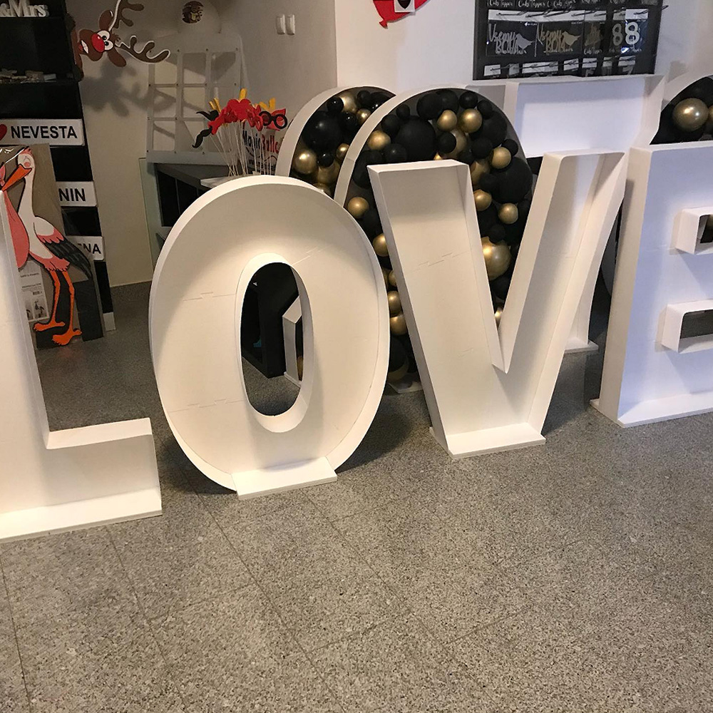 2.4FT Letters Balloons Frame M - Event Z 评论和价格